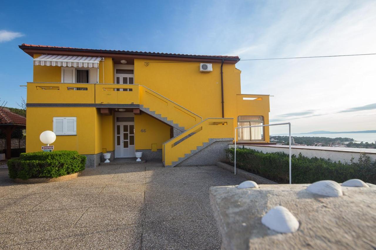 The Manzoni Family 3 Hotel Punat Exterior photo
